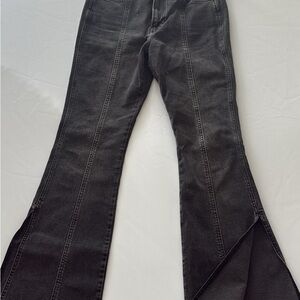 Frame Denim Le High Flare in Charcoal